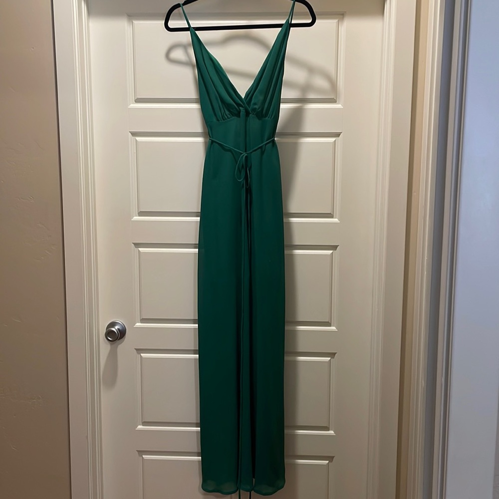 Beautiful Green Essue Dress